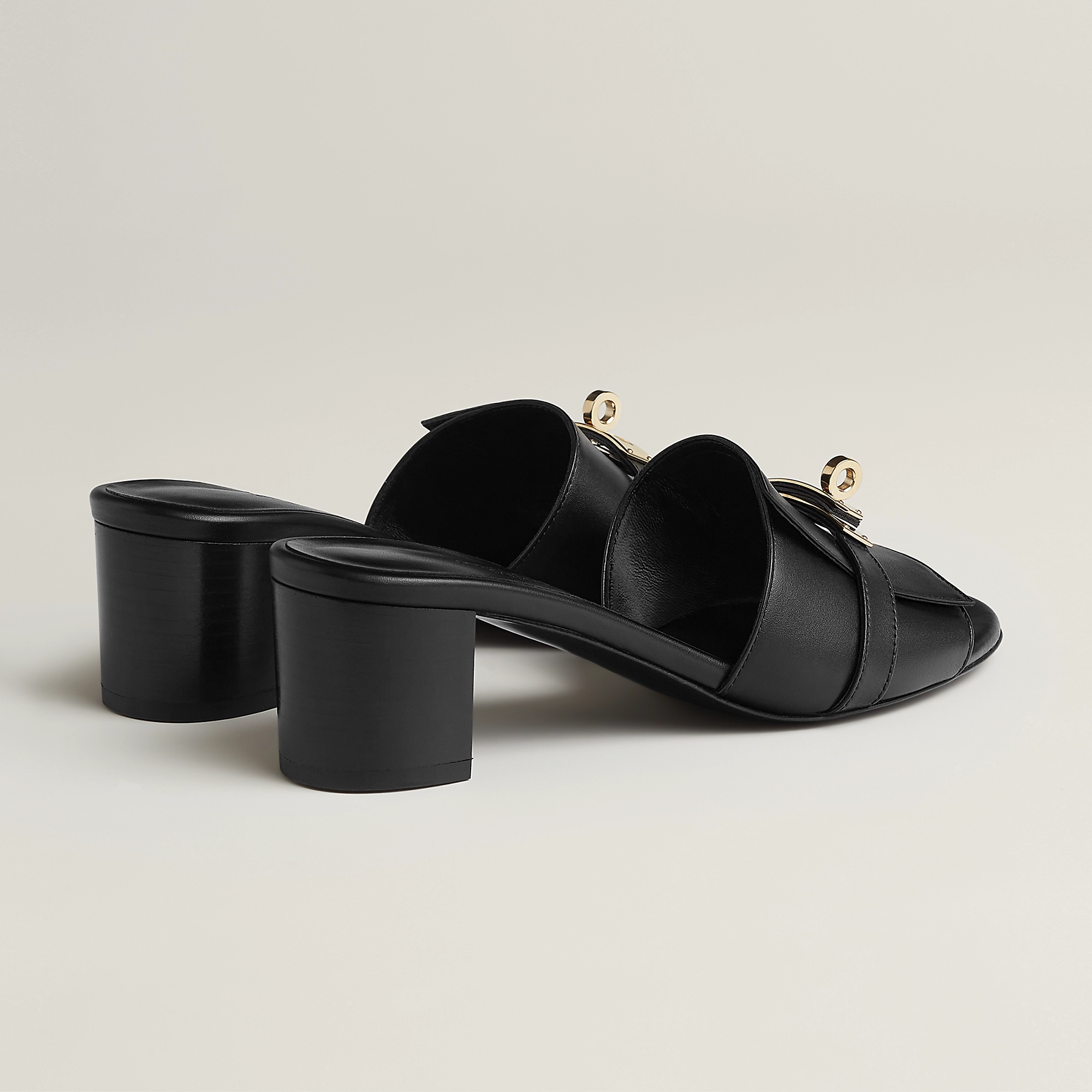 gigi-50-sandal–232131Z 02-back-wm-5-0-0-2000-2000-q99_g